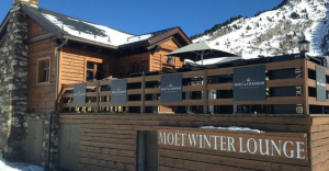 moet winter lounge